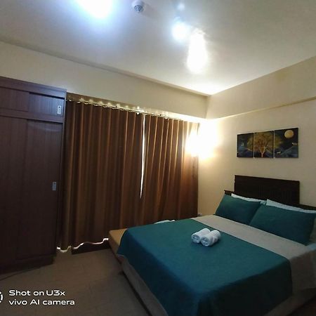 Pasay Condotel Near Naia Terminal 3 Екстер'єр фото
